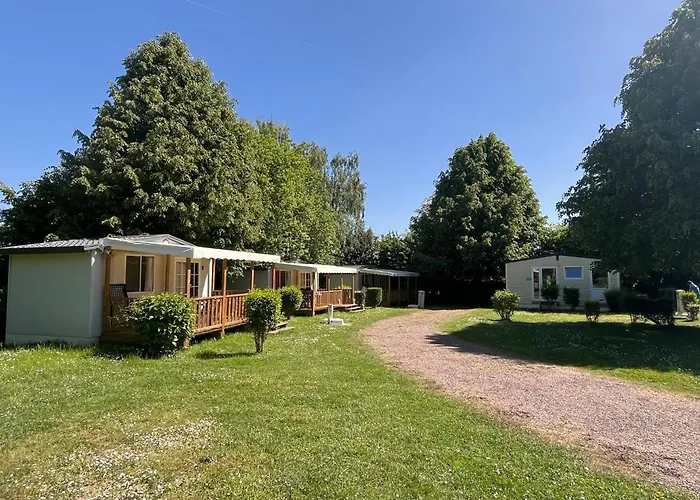 Shelbox Du Vélodrome Camping *